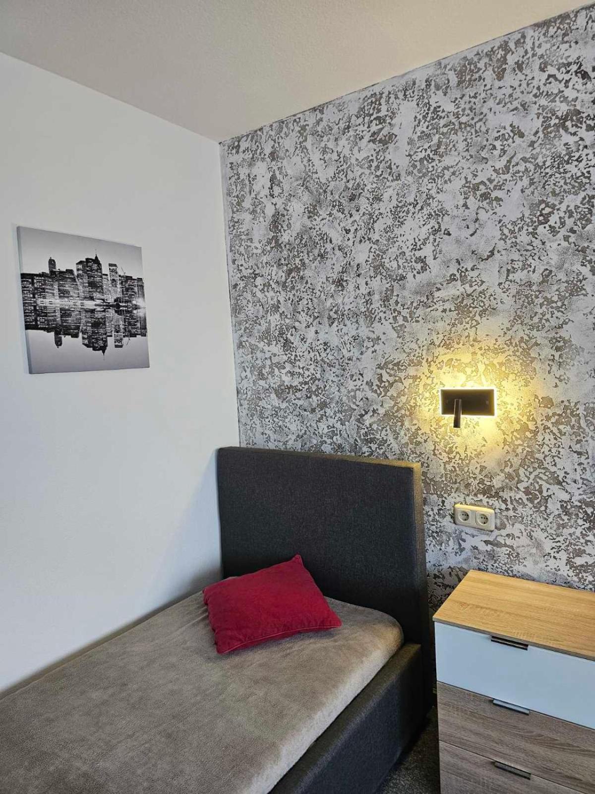 XXL Business Apartment Wertheim Extérieur photo